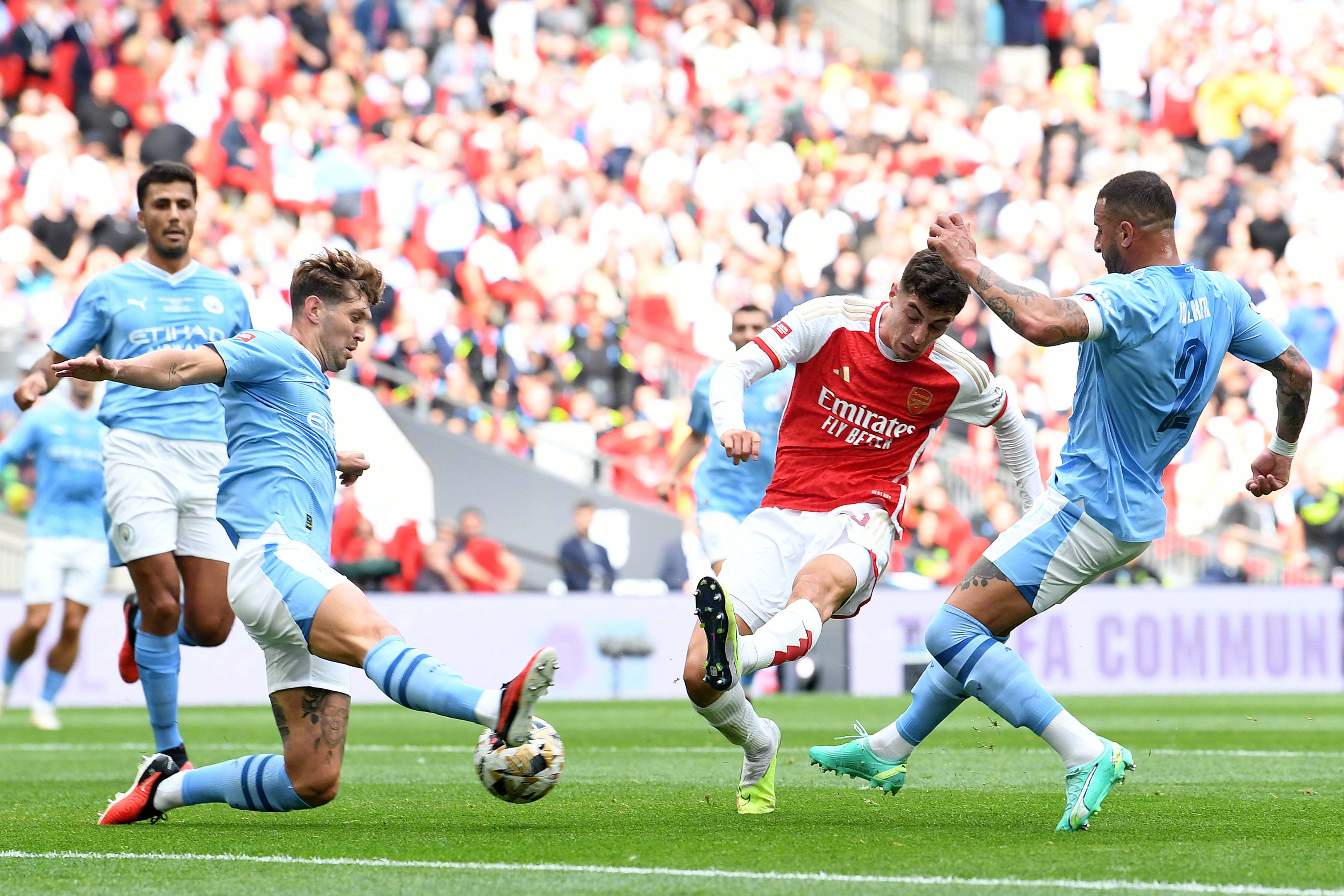 精彩纷呈，全新赛季足球盛宴即将启幕！的简单介绍